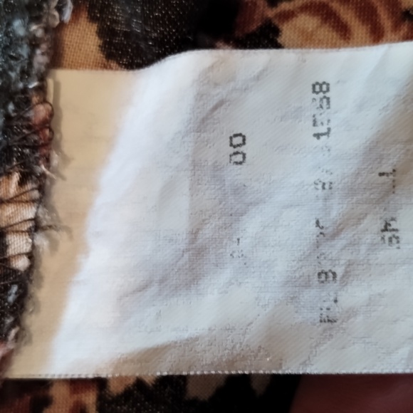 Croft & Barrow Women's Button up Blouse short sleeve flower print black & browns - Picture 15 of 15